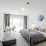 Aquamarina Prima By The By Renters Мендзыздрое