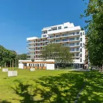 Aquamarina Prima By The By Renters Апартаменты *