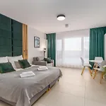 Апартаменты Aquamarina Prima By The By Renters *