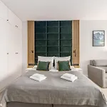 Апартаменты Aquamarina Prima By The By Renters