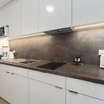 Aquamarina Prima By The By Renters Апартаменты