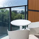 Aquamarina Prima By The By Renters