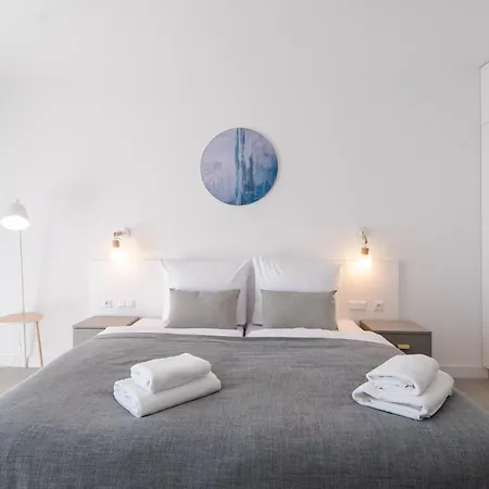 Daire Aquamarina Prima By The By Renters