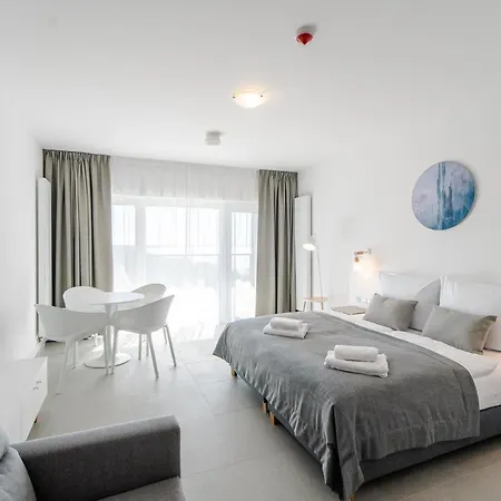 Aquamarina Prima By The By Renters Мендзыздрое