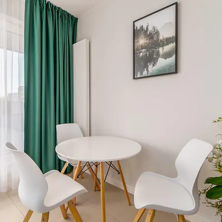 Апартаменты Aquamarina Prima By The By Renters *