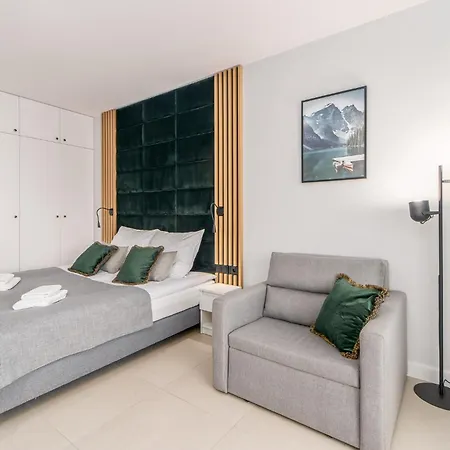 Aquamarina Prima By The By Renters Apartament *