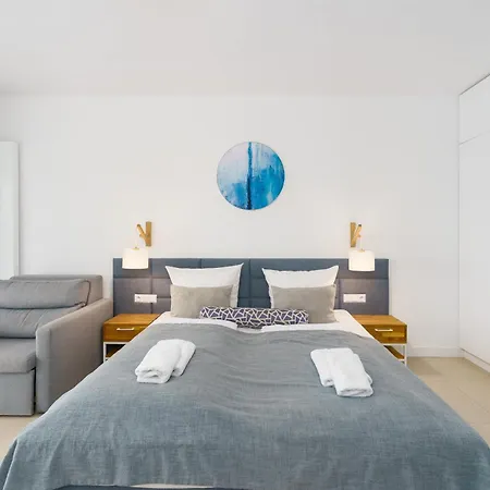 Апартаменты Aquamarina Prima By The By Renters